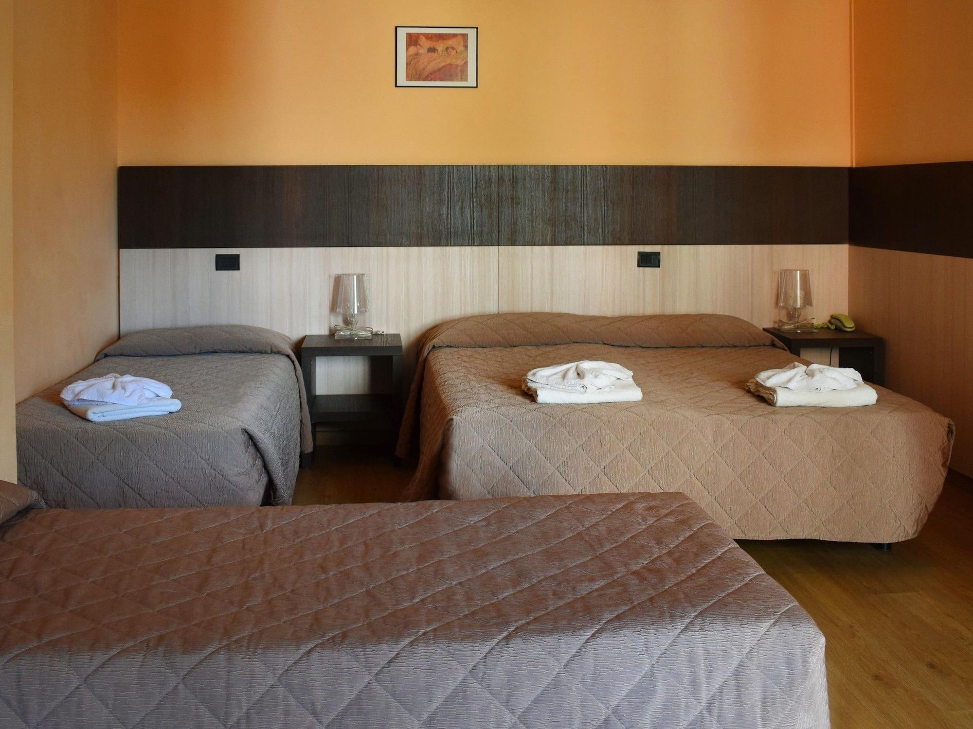 Hotel Bamby Rimini Ngoại thất bức ảnh