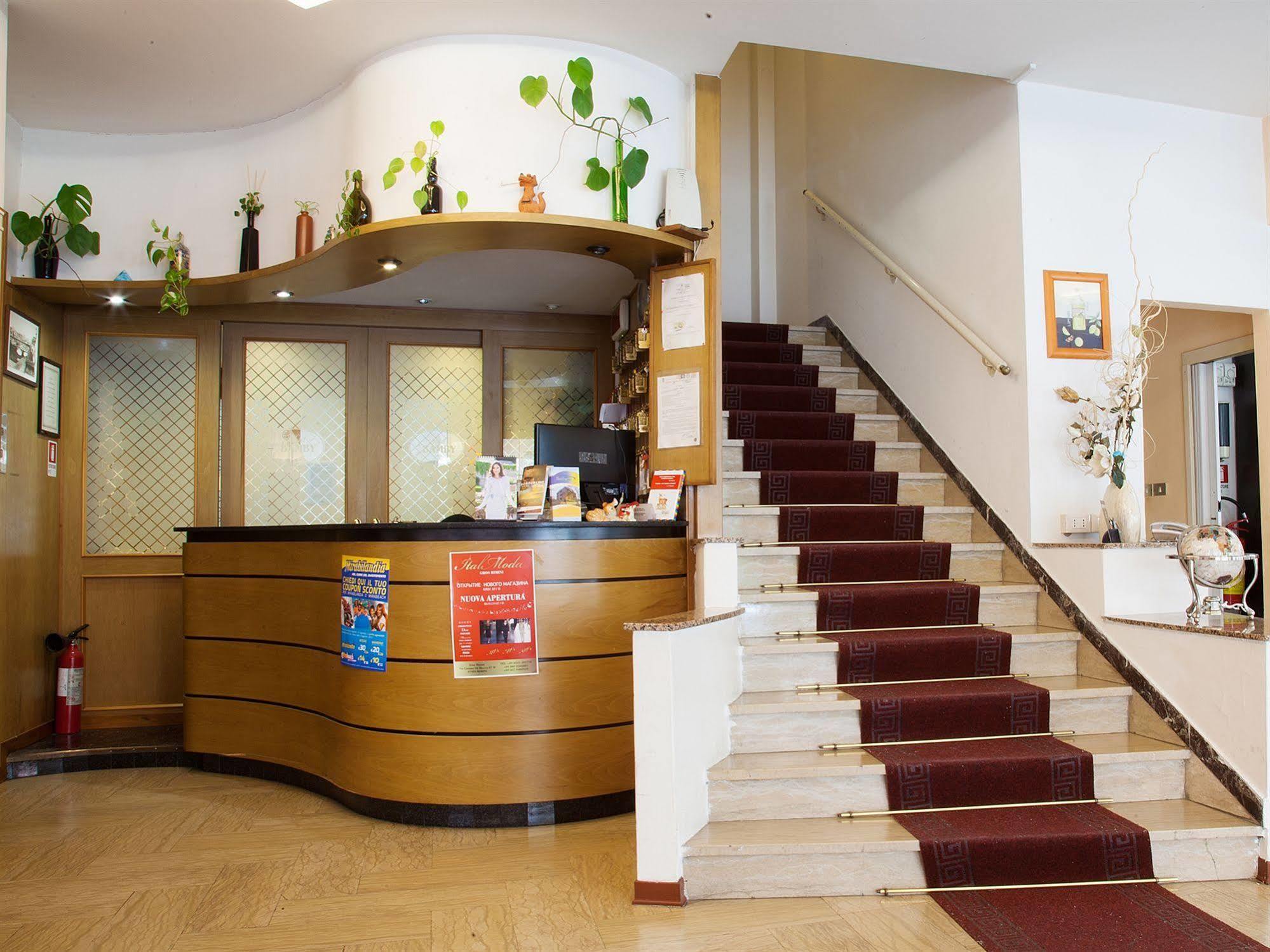 Hotel Bamby Rimini Ngoại thất bức ảnh