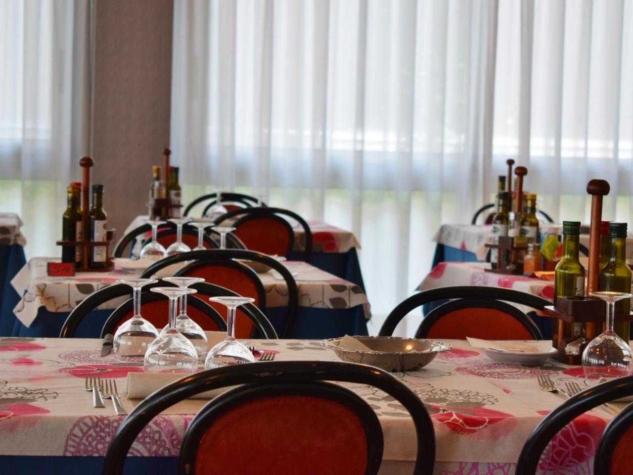 Hotel Bamby Rimini Ngoại thất bức ảnh