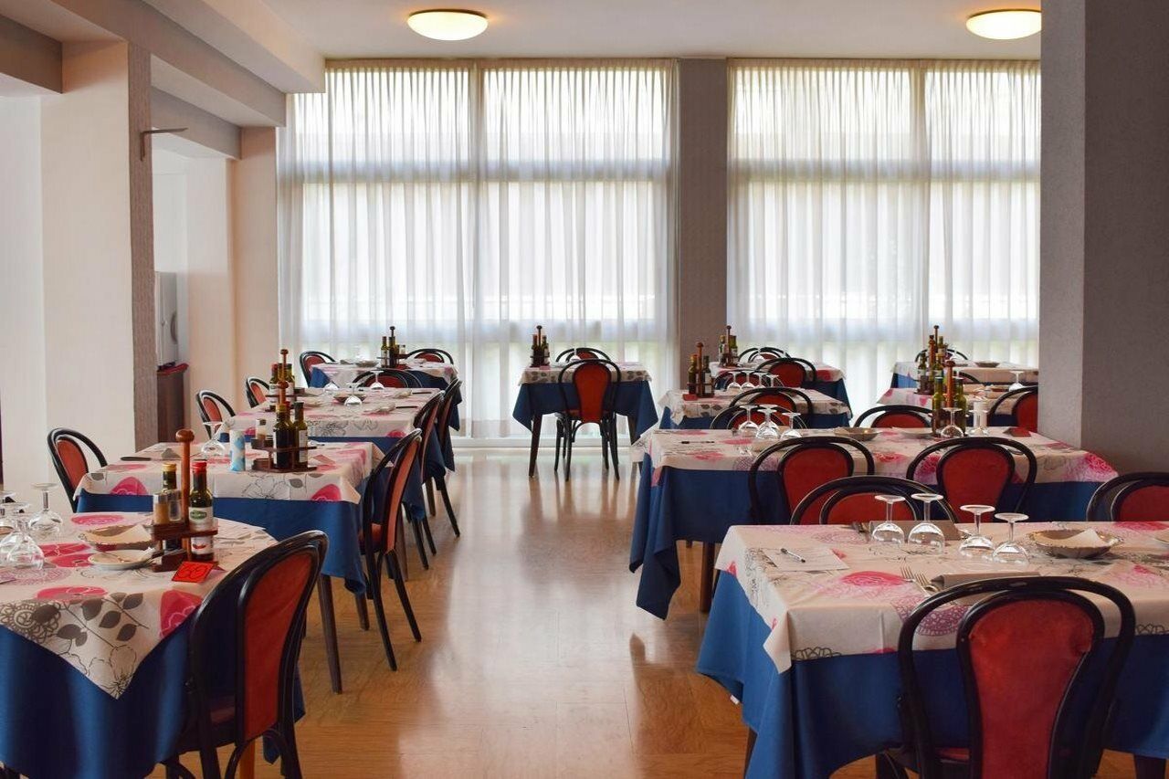 Hotel Bamby Rimini Ngoại thất bức ảnh